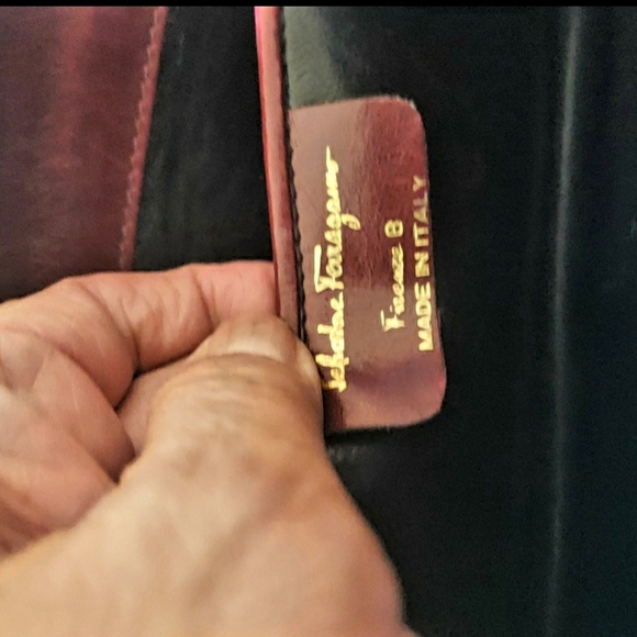 Salvatorre Ferragamo Maroon Bag - Picture 6 of 10